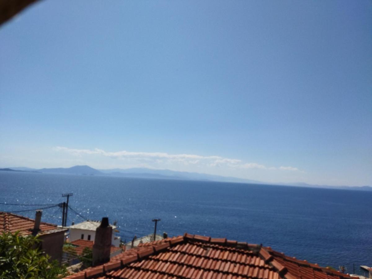 ¨Με Θέα Το Ηλιοβασίλεμα¨ Villa อาฟิสโซส ภายนอก รูปภาพ