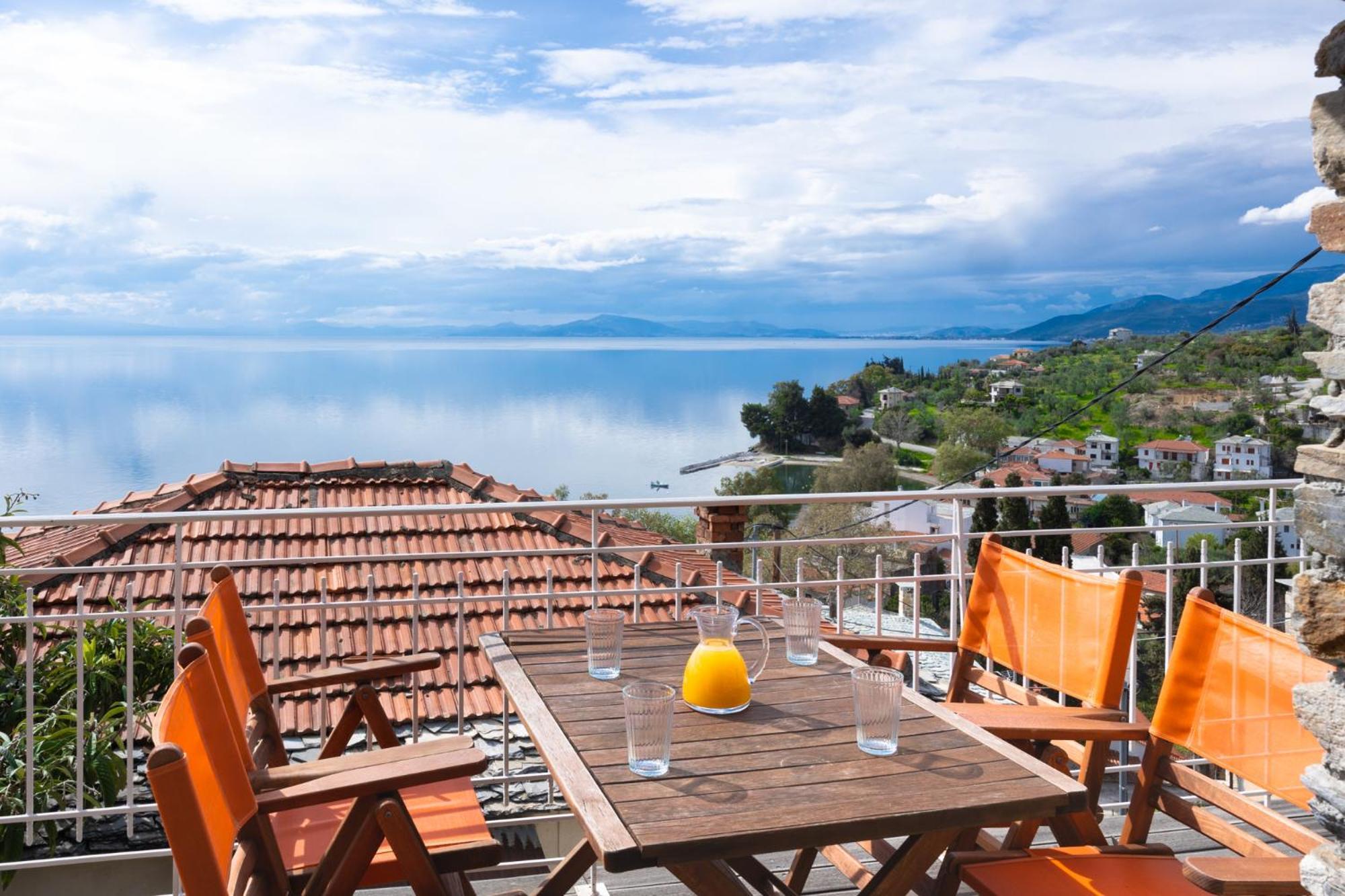 ¨Με Θέα Το Ηλιοβασίλεμα¨ Villa อาฟิสโซส ภายนอก รูปภาพ